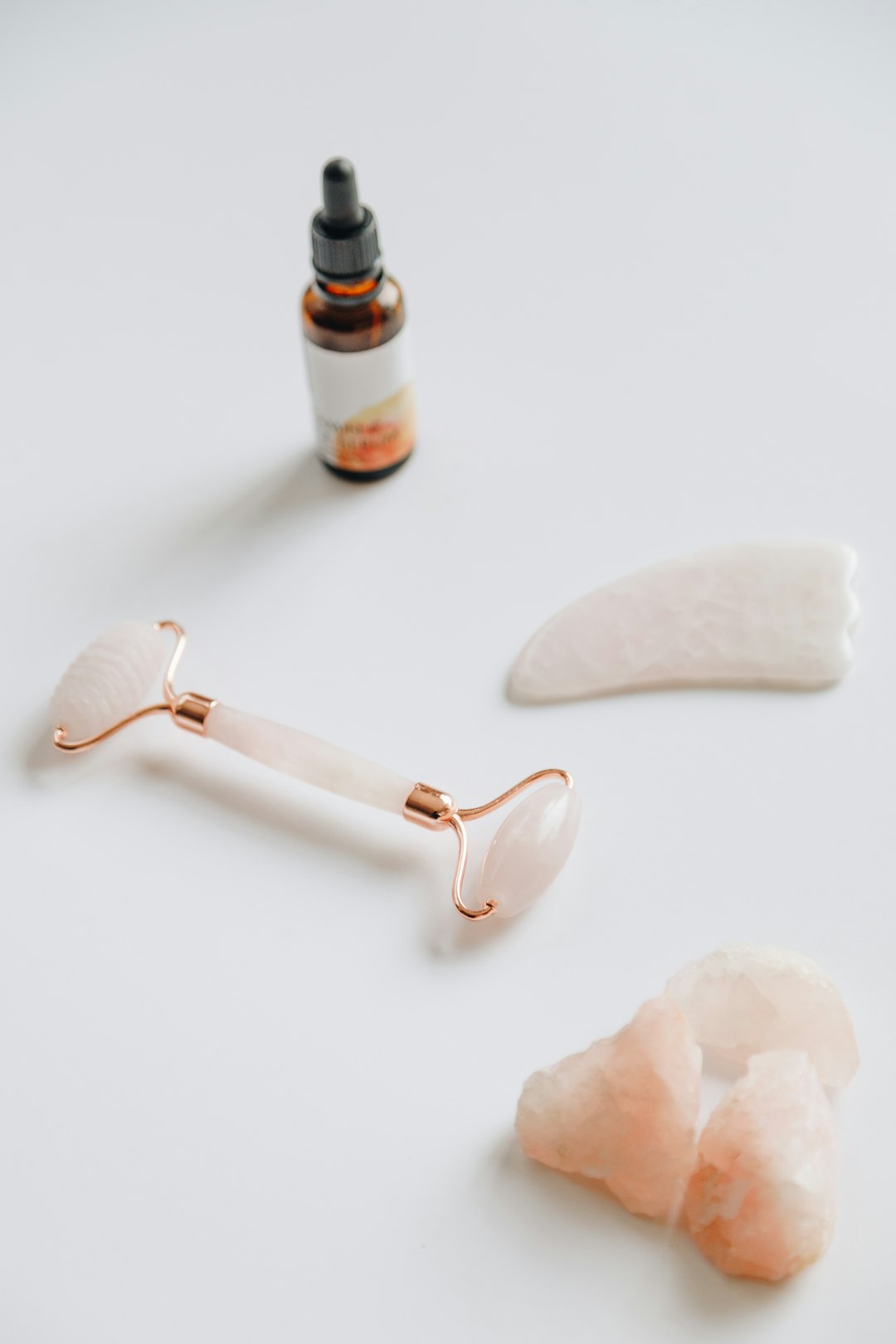 Rose quartz face roller and guasha set